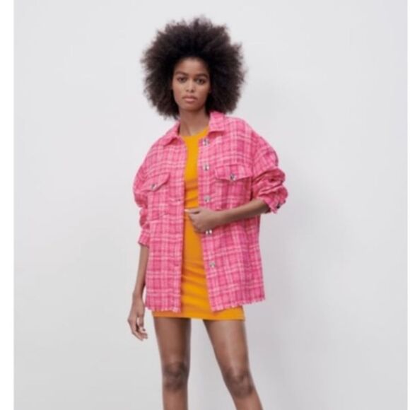 Zara Women’s S Oversized Shirt Jacket Pink Bouclee Plaid Tweed Fringe Hem Barbie - Picture 1 of 10